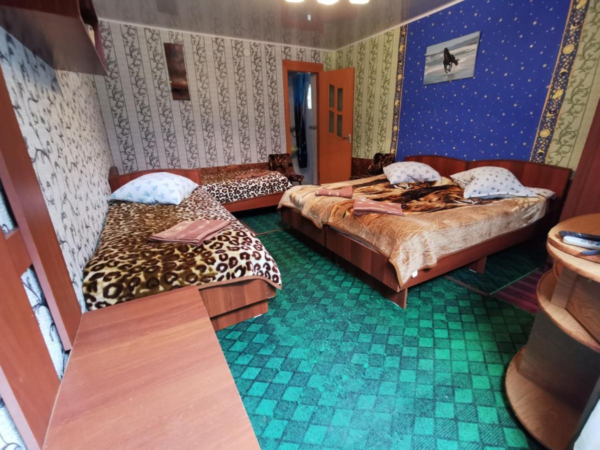 Petrovskaya Pristan 2 Hotell Cholpon-Ata Exteriör bild