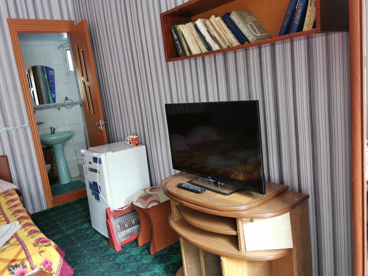 Petrovskaya Pristan 2 Hotell Cholpon-Ata Exteriör bild