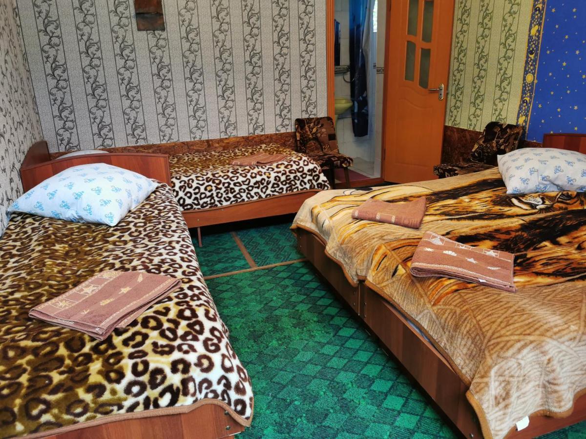 Petrovskaya Pristan 2 Hotell Cholpon-Ata Exteriör bild
