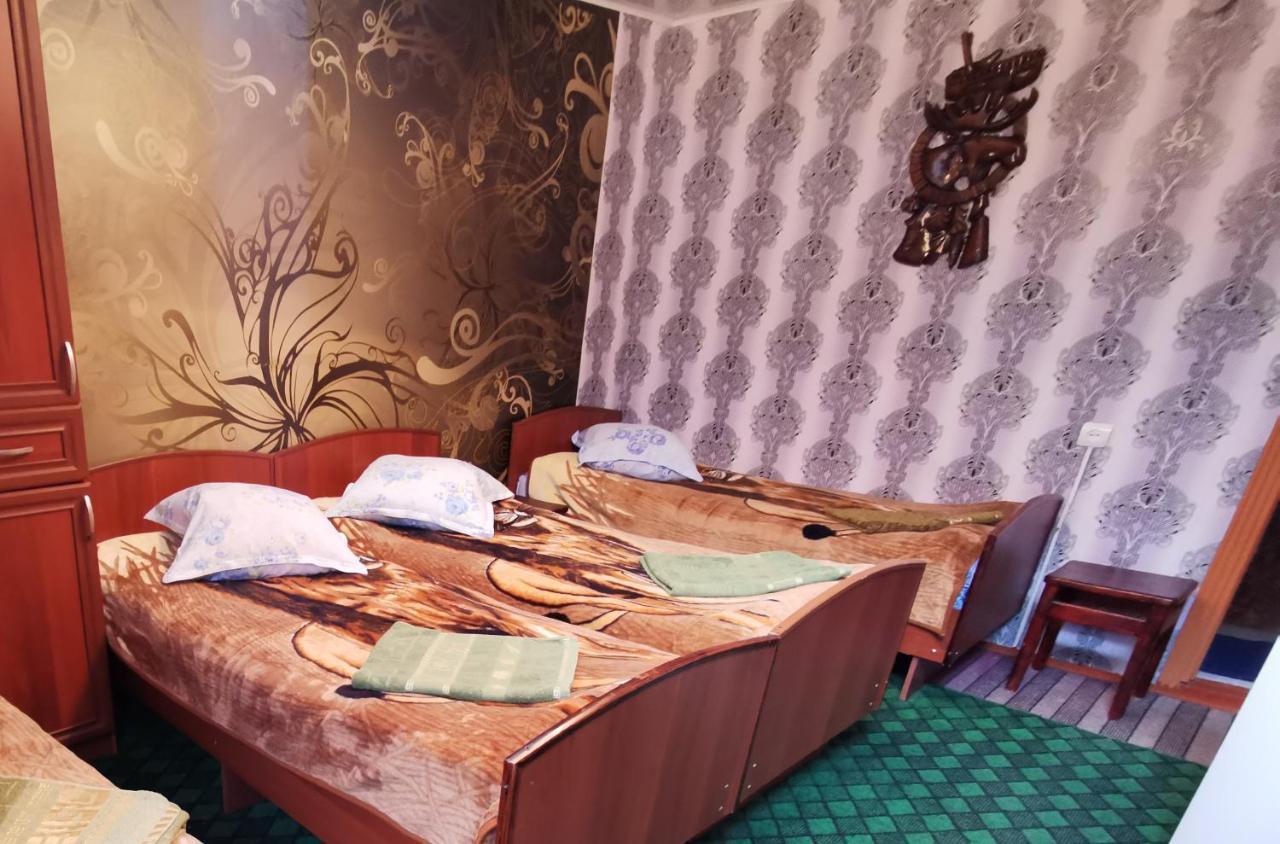 Petrovskaya Pristan 2 Hotell Cholpon-Ata Exteriör bild