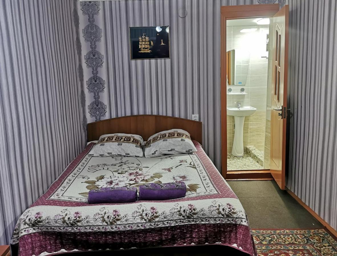 Petrovskaya Pristan 2 Hotell Cholpon-Ata Exteriör bild